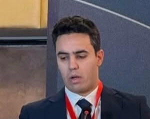 انس علي