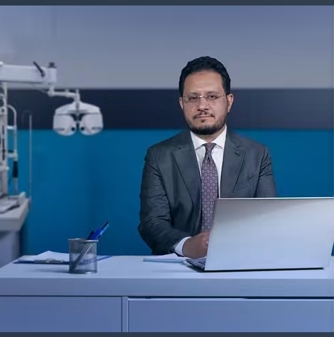 مركز  محمود  لااتب لجراحه العين